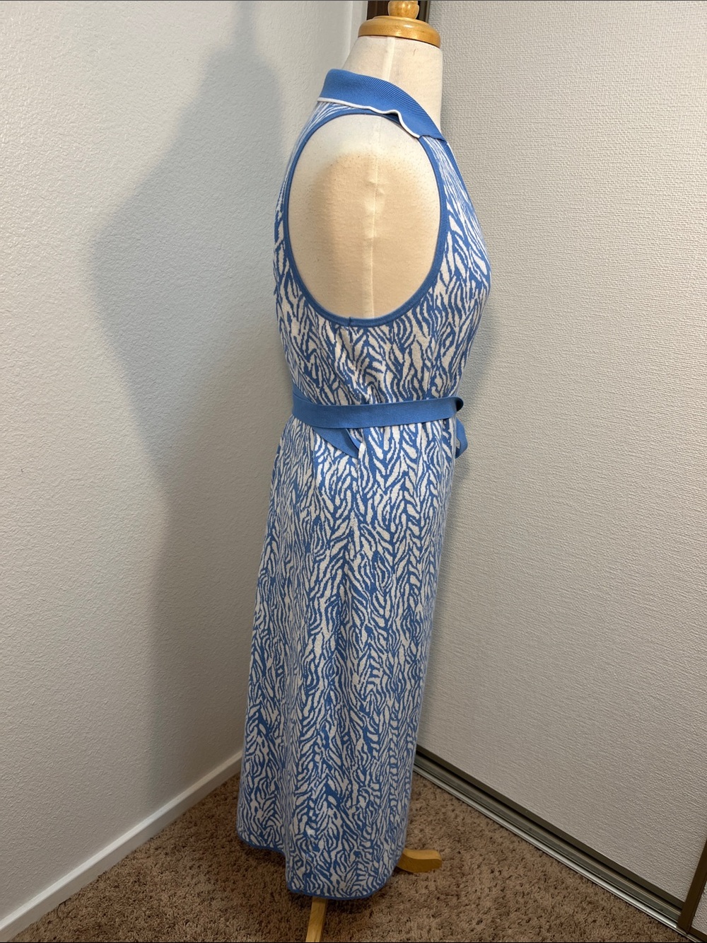 DVF x Target Blue White Zebra Wrap Midi Dress XXL NWOT - Picture 4 of 10